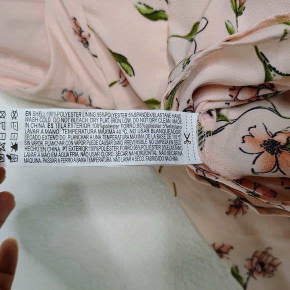 Forever 21 Layered-Hem Pink Flare Romper Flower Print Sz M Spaghetti Straps. - Picture 9 of 14